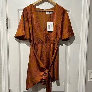 New with tag Hello Molly romper